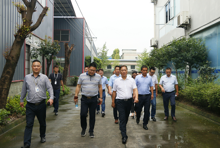 熱烈歡迎中鐵二局各領導蒞臨我司考察調研指導