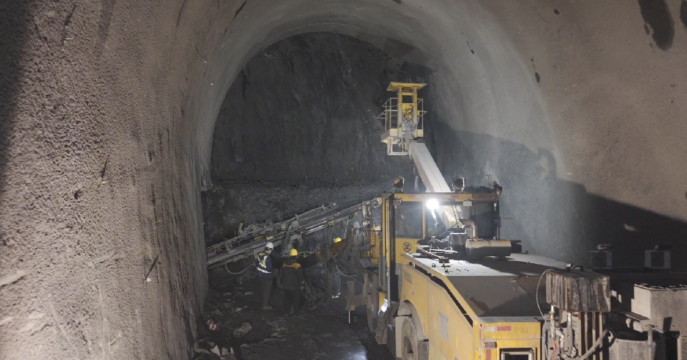 鉆注錨一體機：地下工程建設(shè)的 “得力助手”